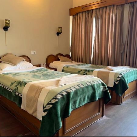 Green Tara Hotel Pokhara Zewnętrze zdjęcie