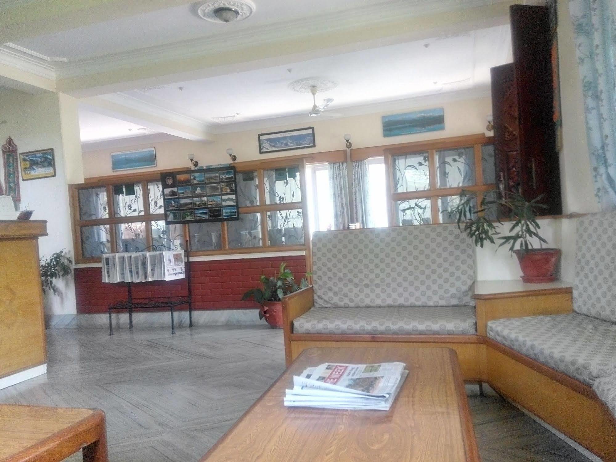Green Tara Hotel Pokhara Zewnętrze zdjęcie